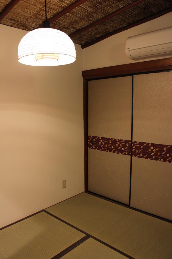 Tenma Itoya Guest House Осака Номер фото